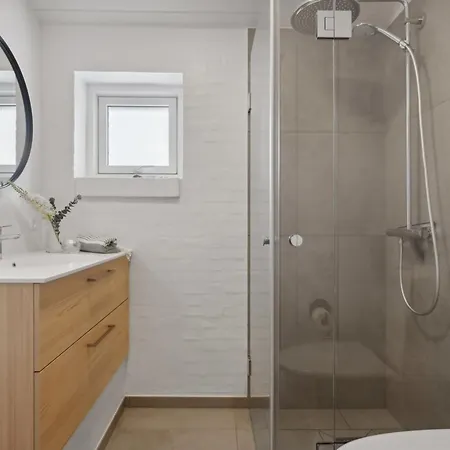 Semesterbostad Milena - 600m From The Sea By Interhome