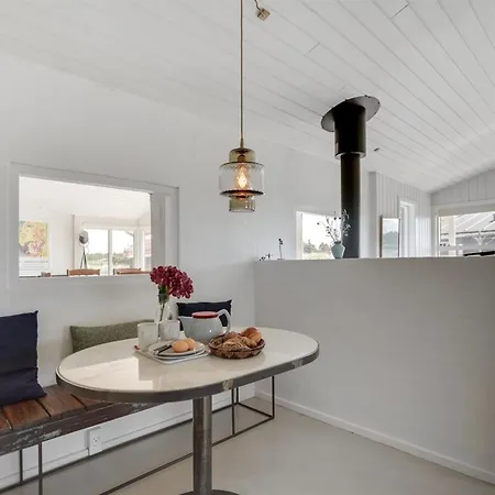 Milena - 600m From The Sea By Interhome *